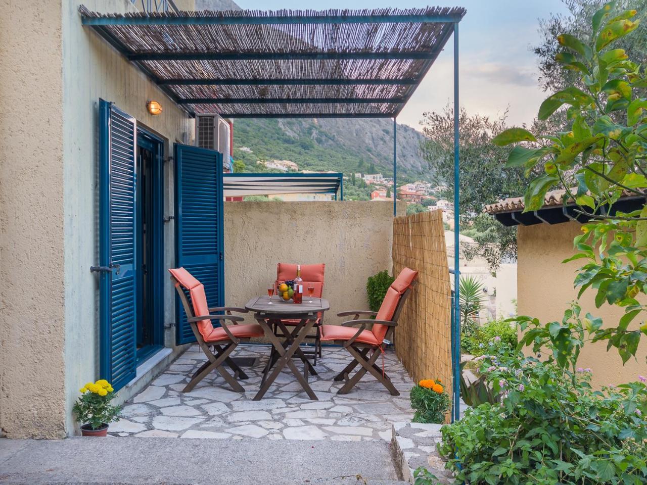 Barbati Beach Bungalow Экстерьер фото